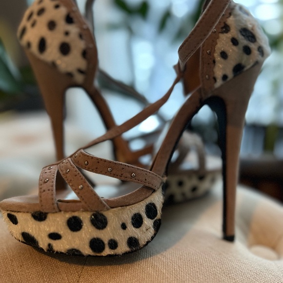 High hells size 7 - Picture 4 of 4